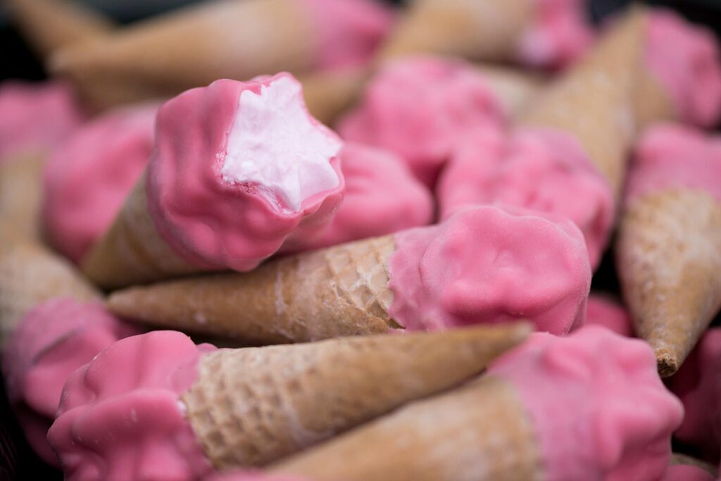 Παγωτό πυραυλάκι φράουλα